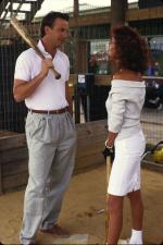 Сьюзен Сарандон: 1370x2048 / 524 Кб