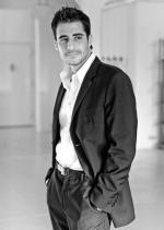 Джонатан Руми: 399x561 / 33 Кб