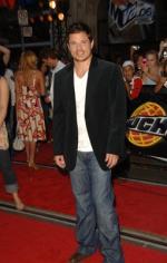 Ник Лаше: 255x400 / 26 Кб