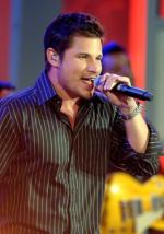 Ник Лаше: 281x400 / 29 Кб