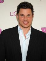 Ник Лаше: 302x400 / 18 Кб