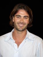 Люка Калвани: 299x400 / 20 Кб