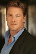 Джон Аллен Нелсон: 500x750 / 47 Кб