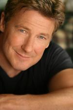 Джон Аллен Нелсон: 500x750 / 49 Кб