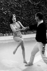 Мэри Тайлер Мур: 297x450 / 37 Кб