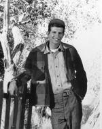 Том Лестер: 1628x2048 / 485 Кб