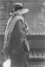 Барбара Херши: 1390x2048 / 379 Кб