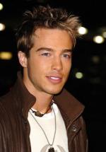 Райан Карнс: 280x400 / 22 Кб