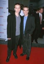 Джонатан Джексон: 277x400 / 17 Кб