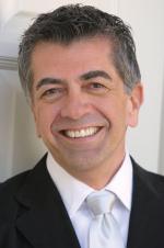 David Novak: 1365x2048 / 295 Кб