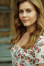 Кристи Линн Смит: 1371x2048 / 441 Кб