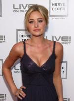 ЭйДжей Мичалка: 294x400 / 22 Кб