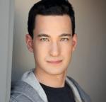 Seth Donavan: 408x391 / 19 Кб