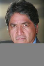 Мигель Найера: 1365x2048 / 274 Кб