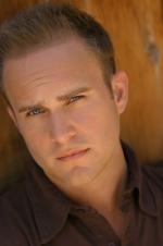 Mark DeLisle: 1365x2048 / 212 Кб