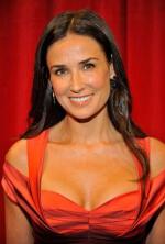 Деми Мур: 271x400 / 22 Кб