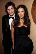 Деми Мур: 266x400 / 22 Кб