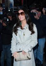 Деми Мур: 281x400 / 26 Кб