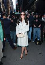 Деми Мур: 275x400 / 26 Кб