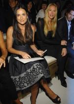 Деми Мур: 287x400 / 29 Кб