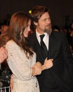 Брэд Питт: 322x400 / 25 Кб