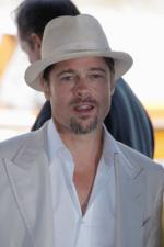 Брэд Питт: 267x400 / 16 Кб