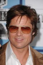 Брэд Питт: 266x400 / 22 Кб