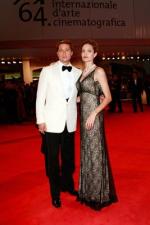 Брэд Питт: 267x400 / 24 Кб