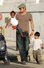 Брэд Питт: 261x400 / 27 Кб