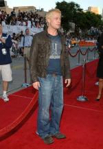 Брэд Питт: 277x400 / 30 Кб