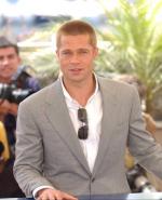 Брэд Питт: 325x400 / 28 Кб