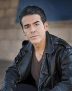 Хосе Йенке: 1638x2048 / 271 Кб