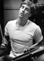 Ник Стабиле: 360x491 / 32 Кб