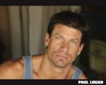 Пол Логан: 800x640 / 49 Кб