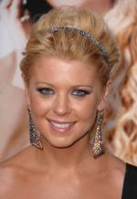 Тара Рид: 276x400 / 21 Кб