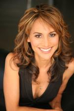 Мишель Бонилья: 427x640 / 46 Кб