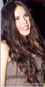 Karina Colon: 295x576 / 52 Кб