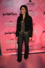 Shea Curry: 1362x2048 / 455 Кб