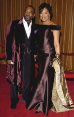 ЛеВар Бертон: 253x400 / 25 Кб