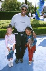 ЛеВар Бертон: 263x400 / 31 Кб