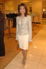 Сьюзэн Луччи: 266x400 / 24 Кб