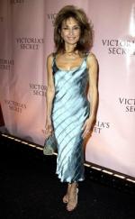 Сьюзэн Луччи: 247x400 / 23 Кб