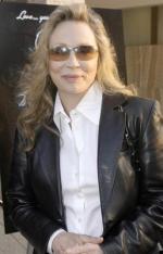 Фэй Данауэй: 257x400 / 23 Кб