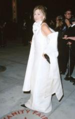 Фэй Данауэй: 254x400 / 15 Кб