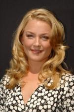 Элизабет Рём: 266x400 / 33 Кб