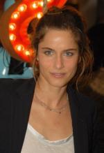 Аманда Пит: 274x400 / 19 Кб