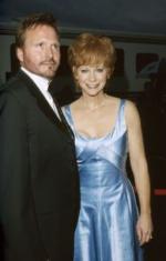 Риба МакИнтайр: 256x400 / 16 Кб