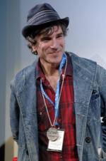 Дэниэл Дэй-Льюис: 266x400 / 26 Кб