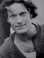 Майкл Лоренс: 1536x2048 / 658 Кб