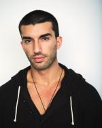 Джастин Бальдони: 1639x2048 / 251 Кб